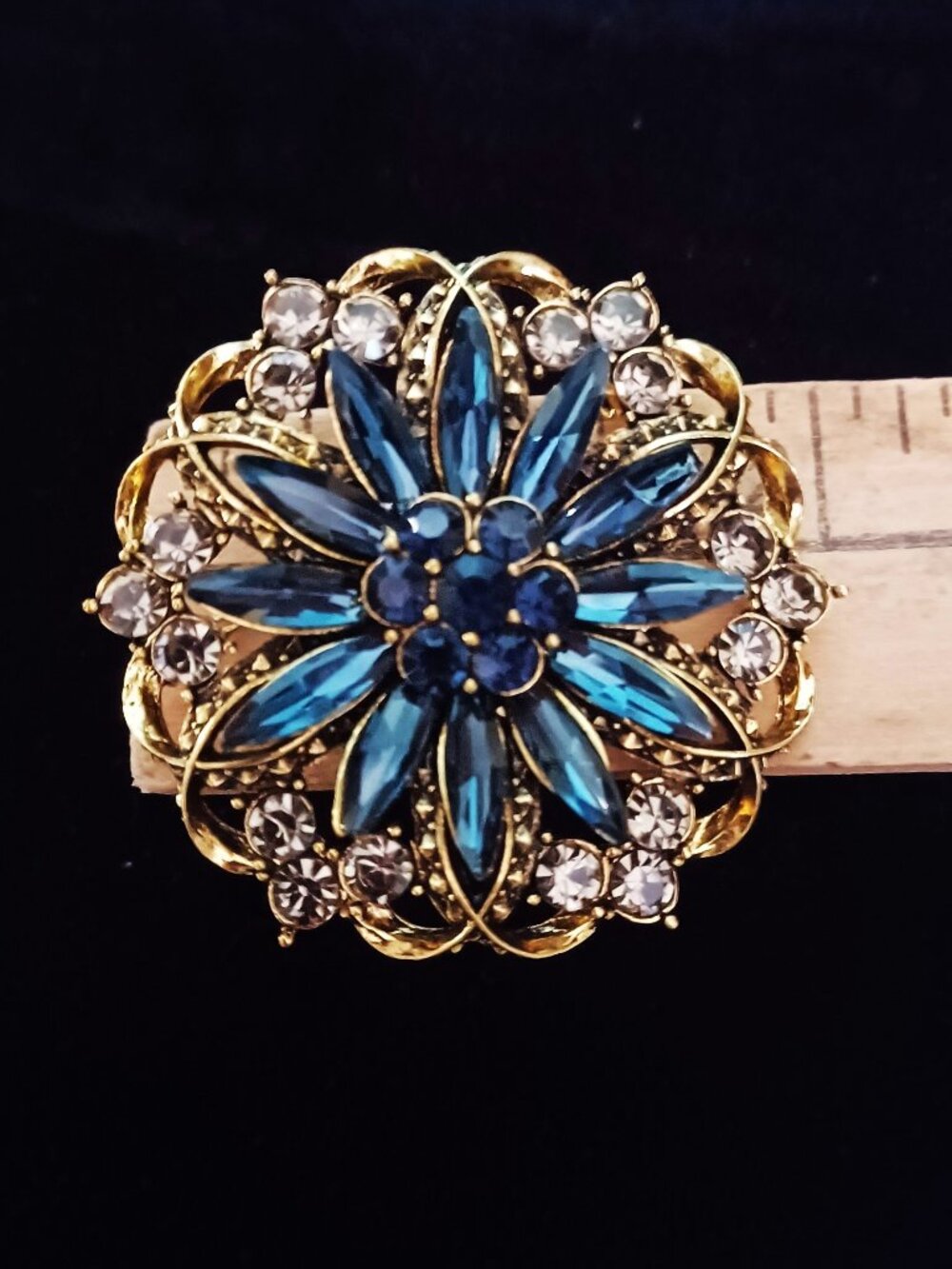 Navy Blue Rhinestone Brooch - Picture 4 of 4